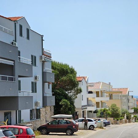 Apartments Bellevue Новалья Экстерьер фото