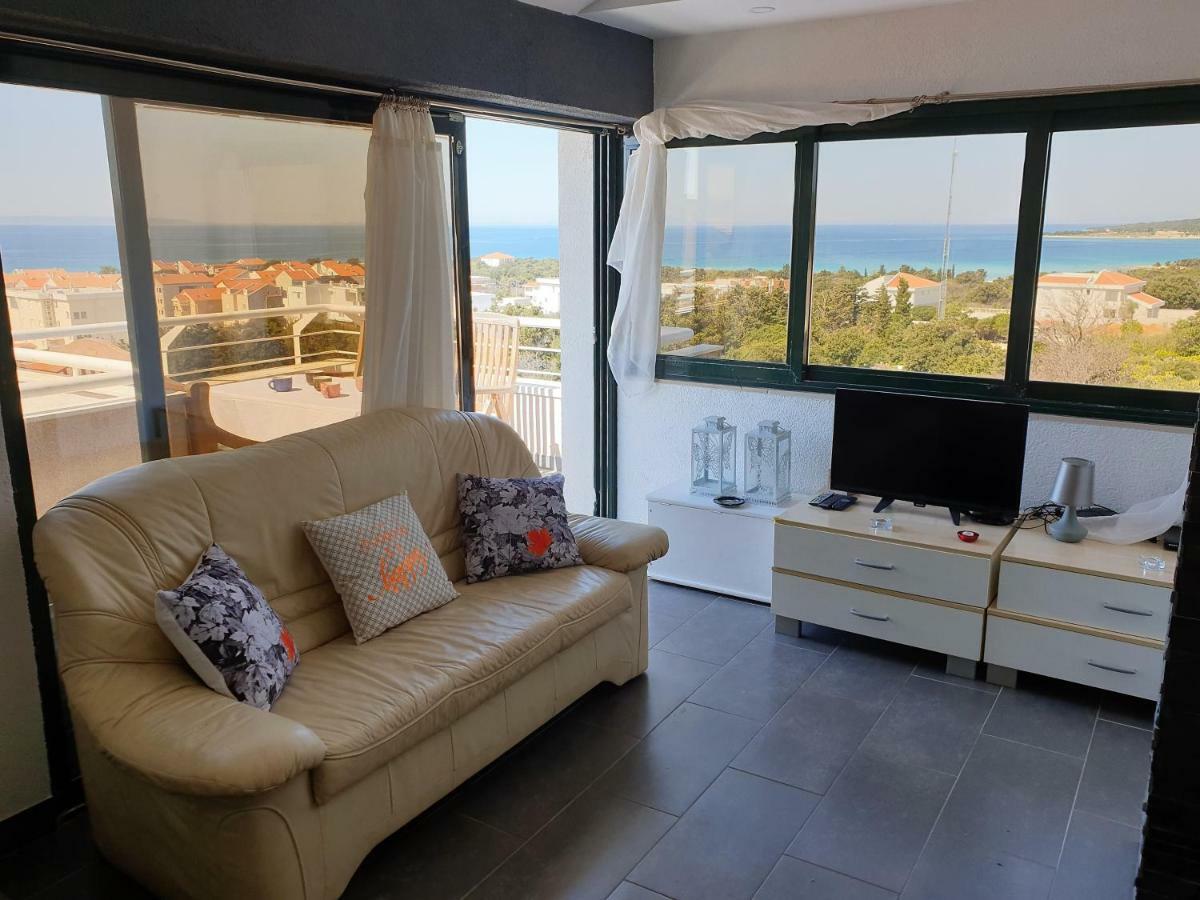 Apartments Bellevue Новалья Экстерьер фото